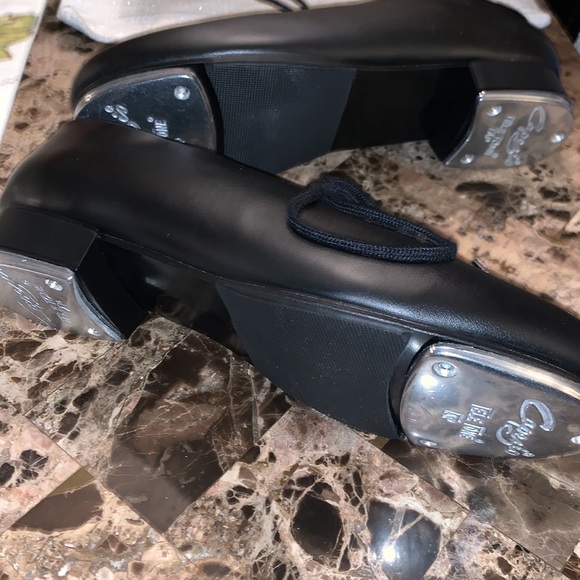 Brand new Capezio tap shoes 5.5 wide Unisex - Picture 4 of 5
